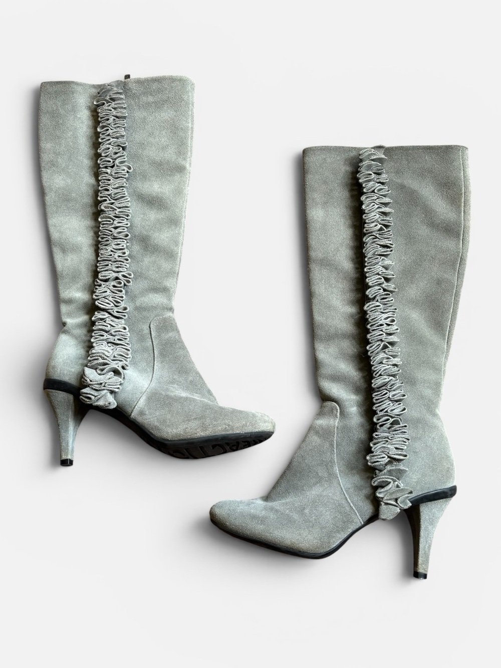 Kenneth Cole Reaction Chic Pea Gray Suede Knee-High Ruffle Boots, 8.5